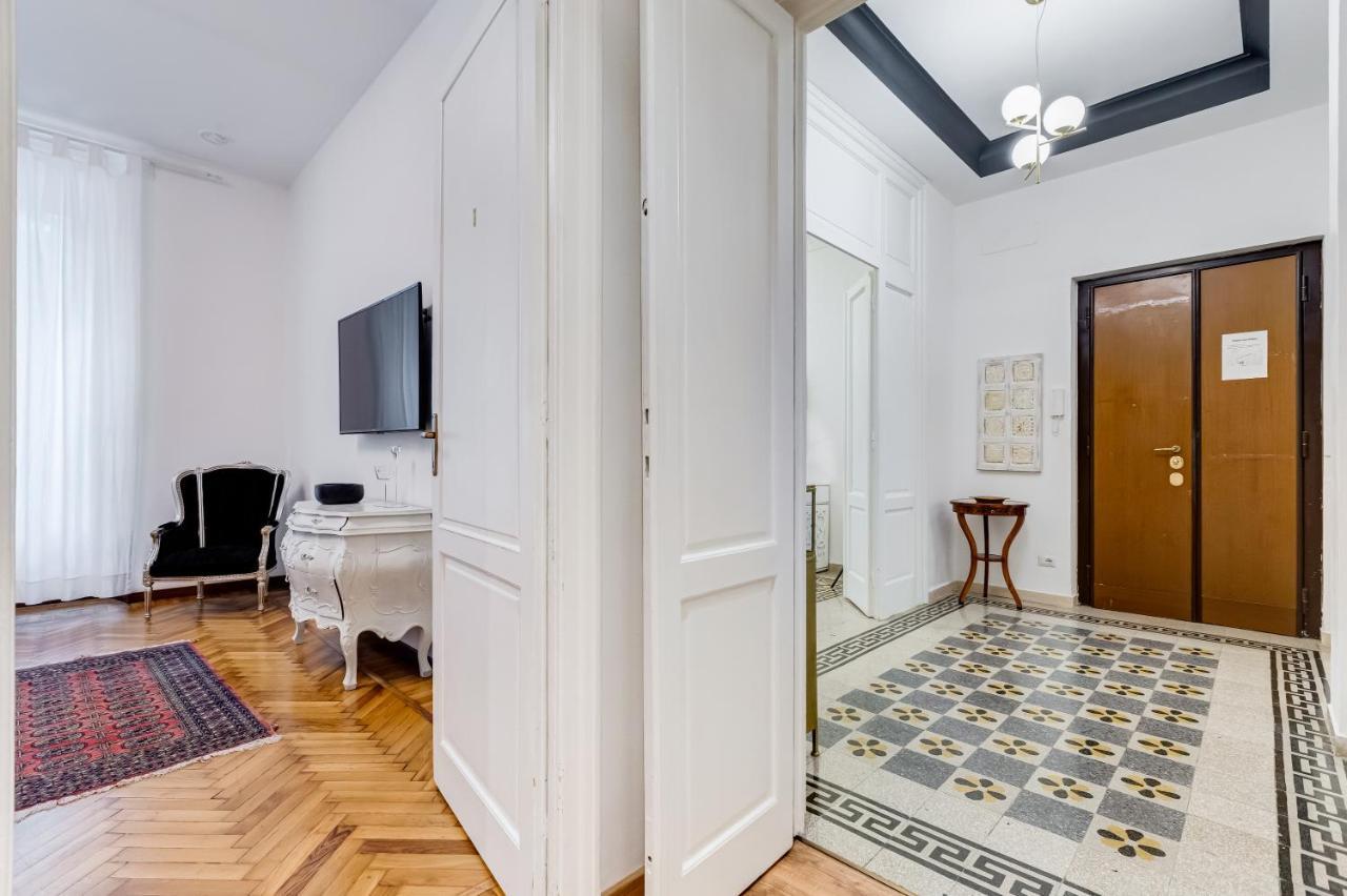 Bdc - Residenza Valadier 3-Bdr And 3 Bathrooms Apt Rome Exterior photo